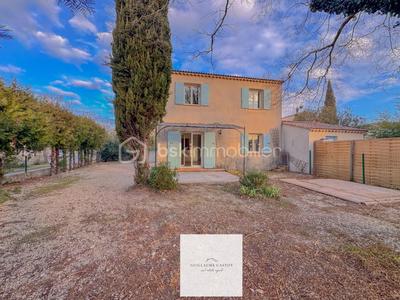 Villa - 94 m² - 5 pièces