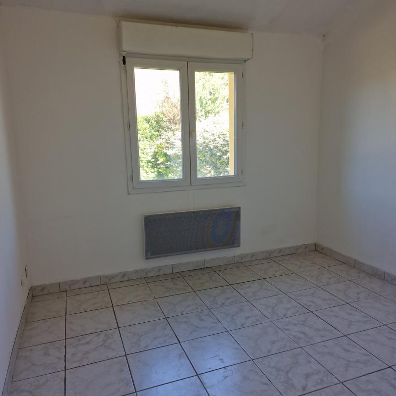 Villa - 90 m² - 4 pièces