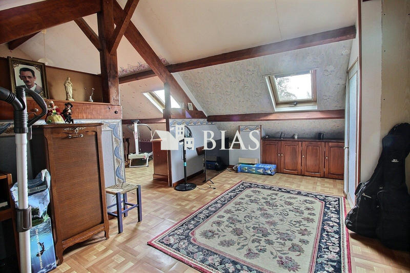 Maison - 105 m² - 4 pièces