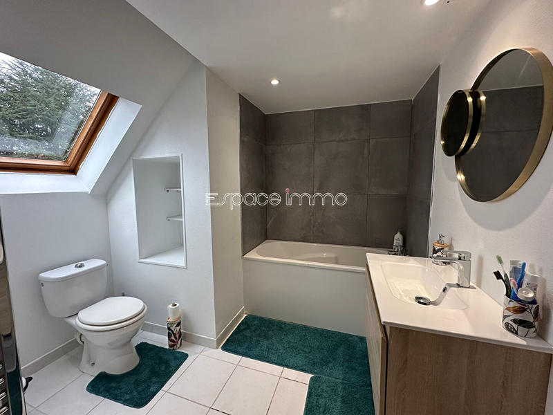 Maison - 112 m² - 5 pièces