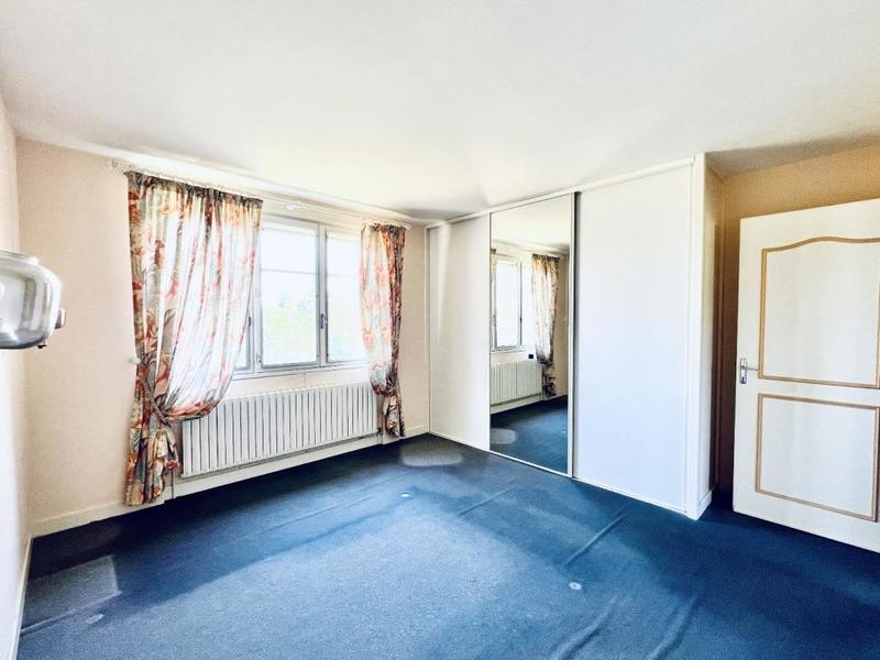 Maison - 97 m² - 5 pièces