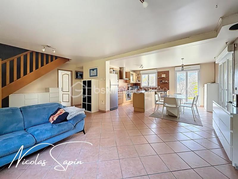 Maison - 139 m² - 6 pièces