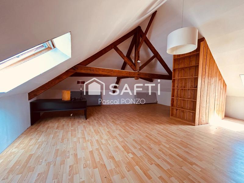 Maison - 253 m² - 7 pièces