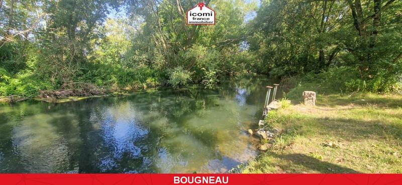 Propriété - 1 000 m² - 10 pièces