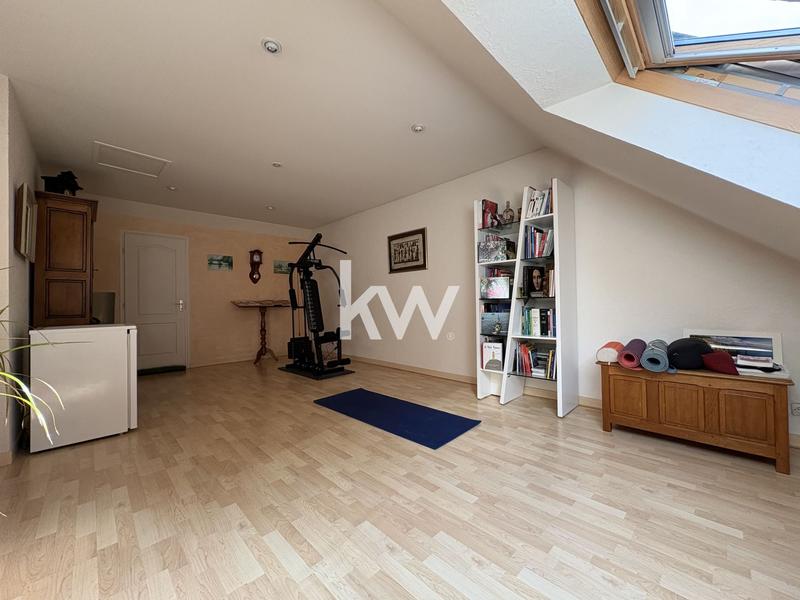 Maison - 150 m² - 7 pièces