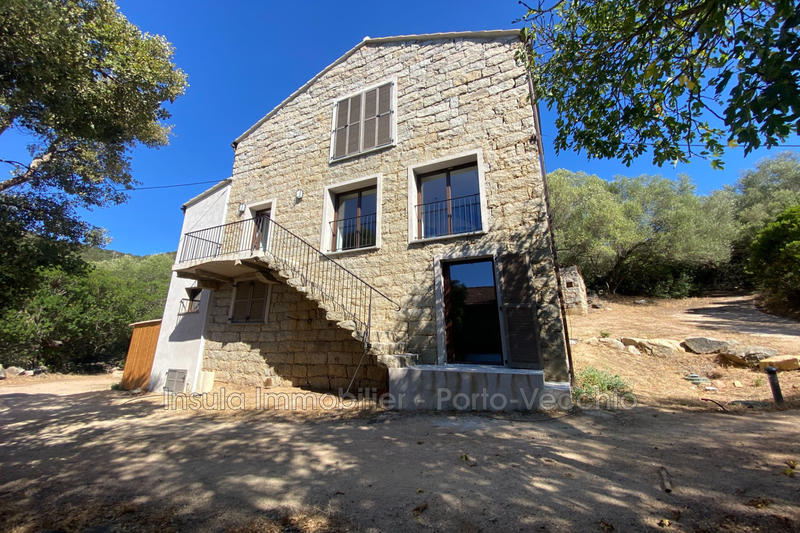 Maison - 86 m² - 4 pièces