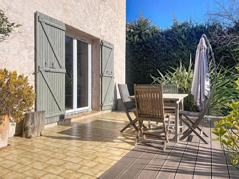 Villa - 180 m² - 5 pièces