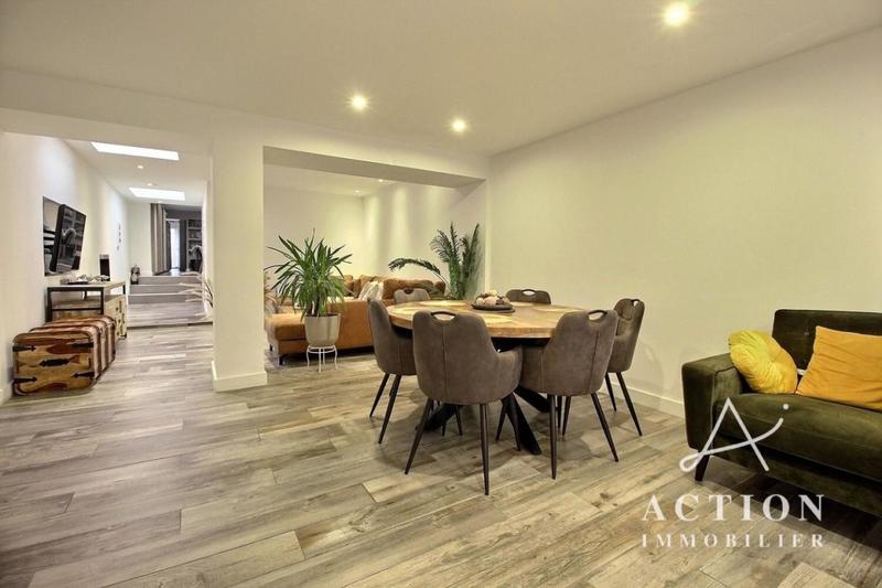 Maison - 170 m² - 6 pièces