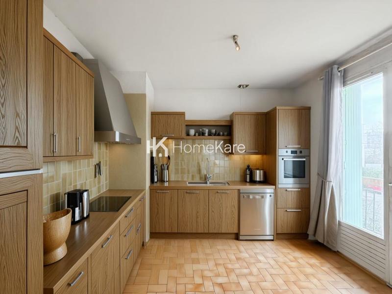 Maison - 105 m² - 5 pièces