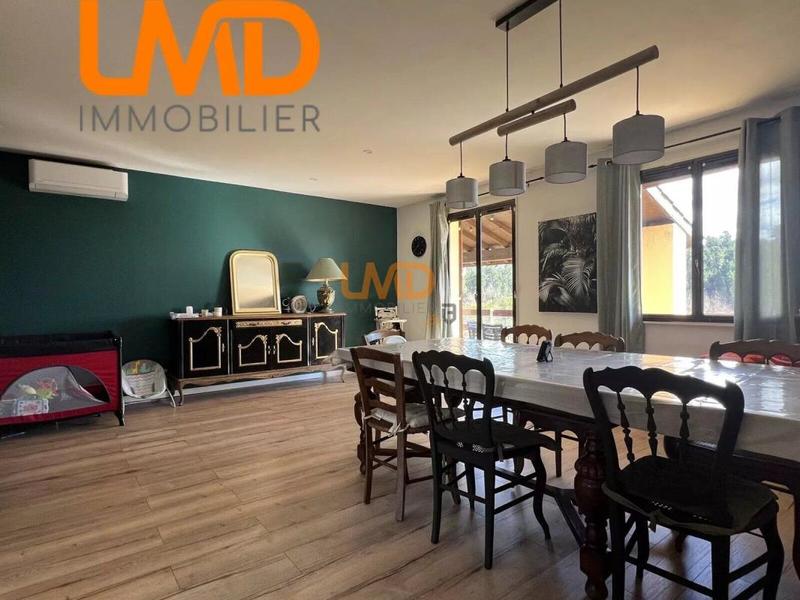 Villa - 102 m² - 5 pièces