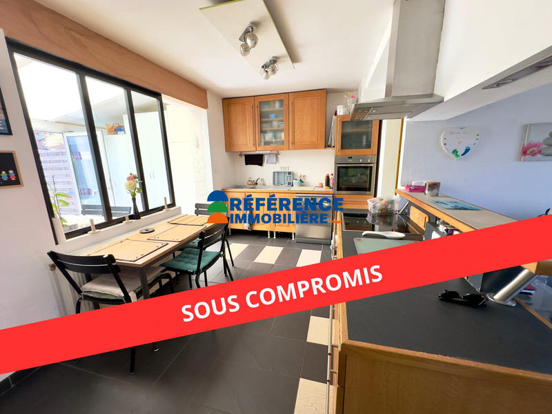 Maison - 92 m² - 4 pièces