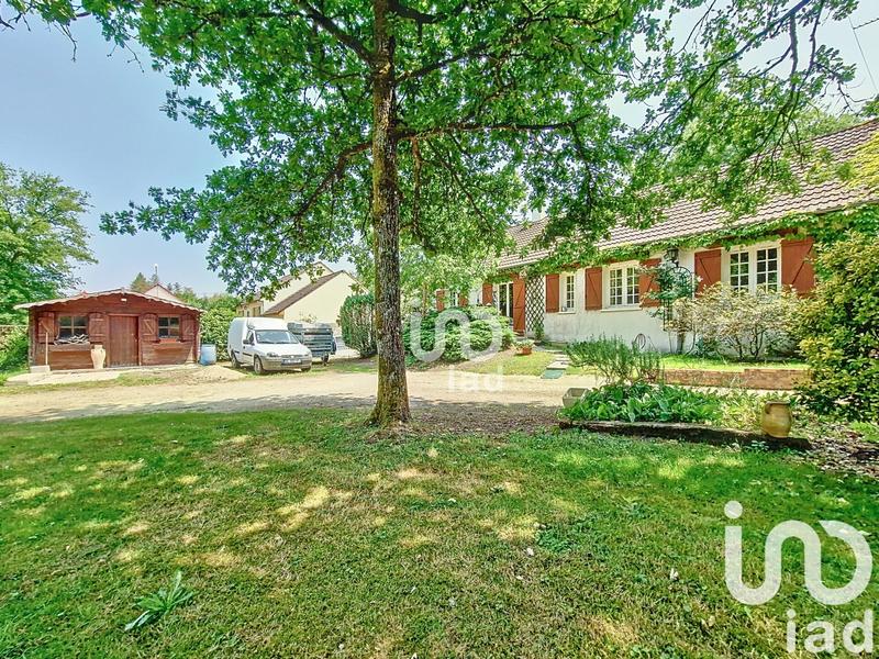 Maison - 180 m² - 8 pièces