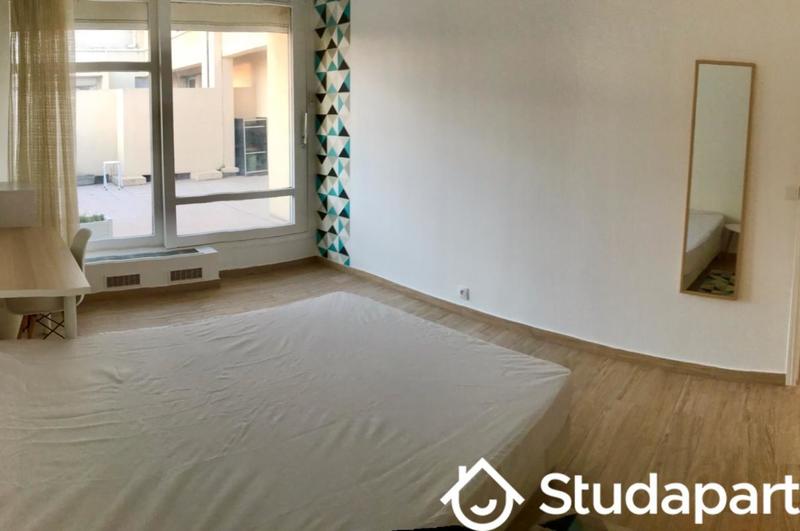 Chambre - 9 m² - 1 pièce