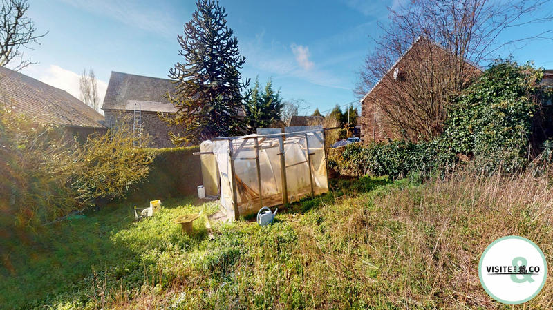 Maison ancienne - 342 m² - 3 pièces