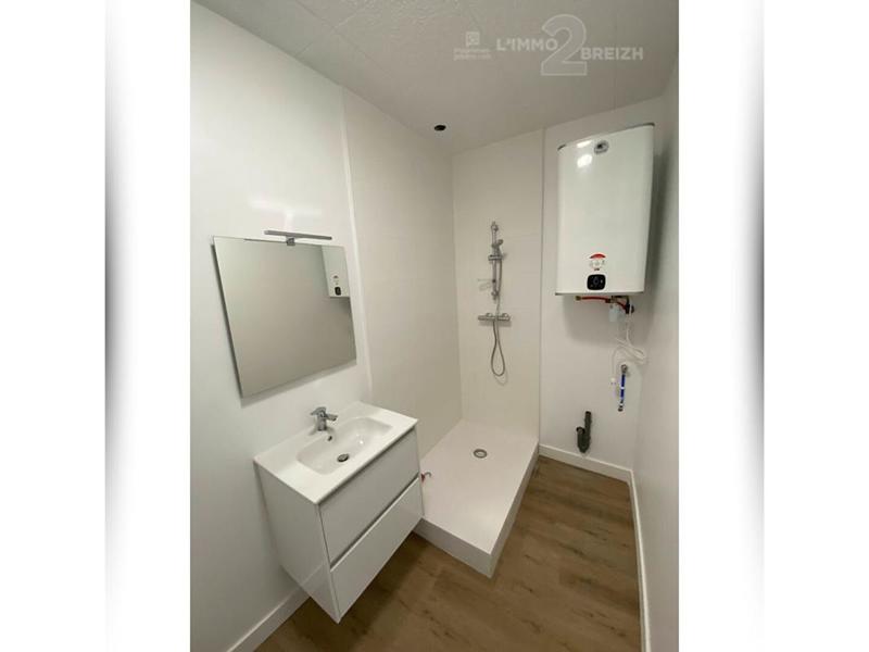 Immeuble - 102 m² - 1 pièce