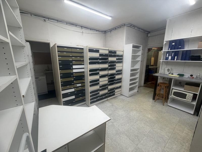 Local commercial - 121 m²