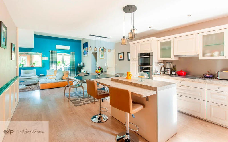 Maison - 152 m² - 8 pièces