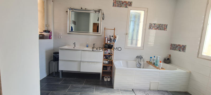 Villa - 171 m² - 4 pièces