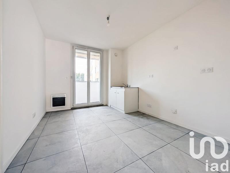 Appartement - 80 m² - 3 pièces