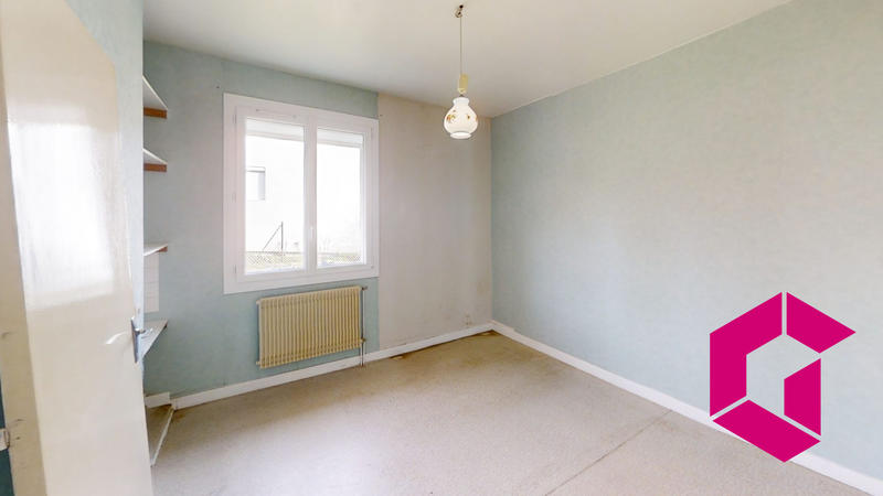 Maison - 101 m² - 6 pièces