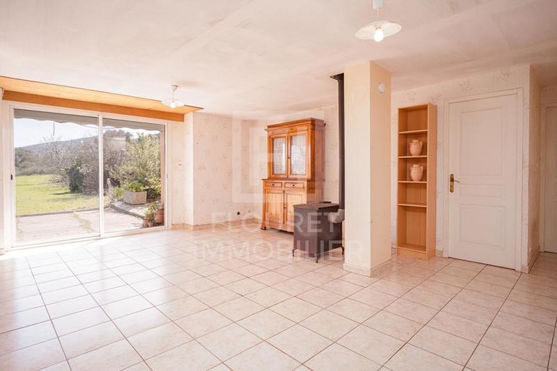 Propriété - 230 m² - 7 pièces