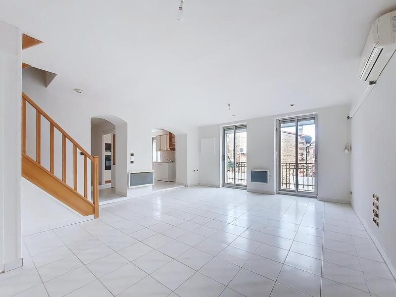 Maison - 160 m² - 7 pièces