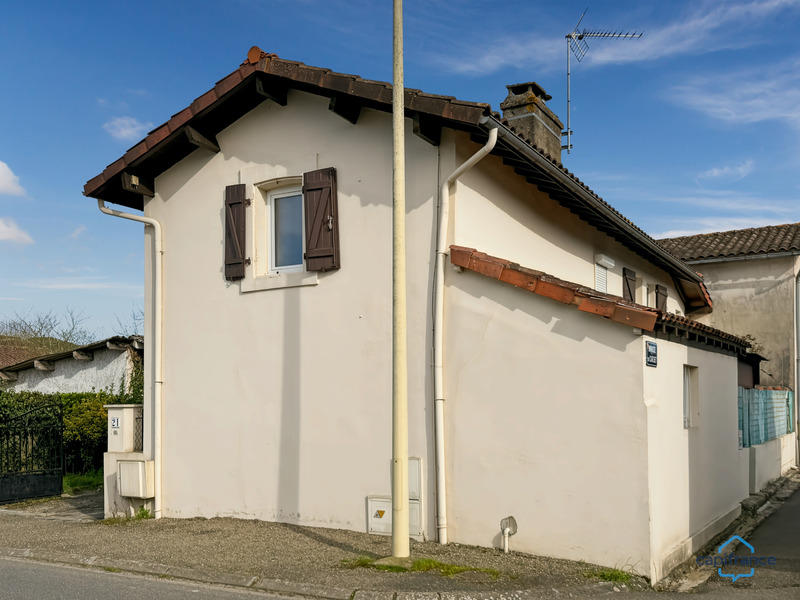 Maison - 96 m² - 4 pièces