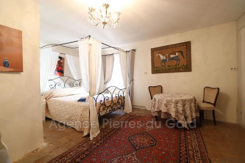 Maison - 345 m² - 7 pièces