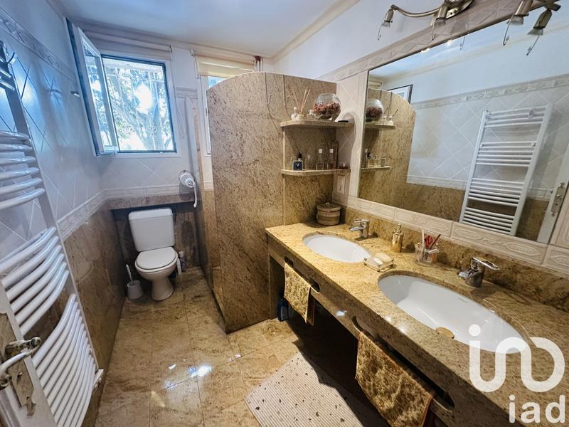 Maison - 137 m² - 5 pièces