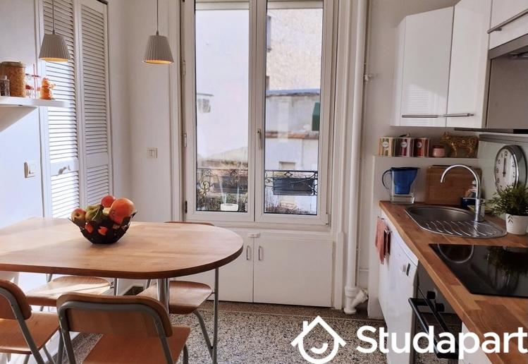 Appartement - 65 m² - 3 pièces