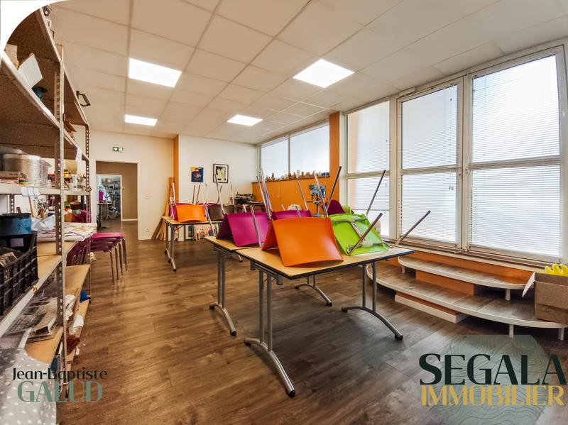 Local commercial - 420 m²