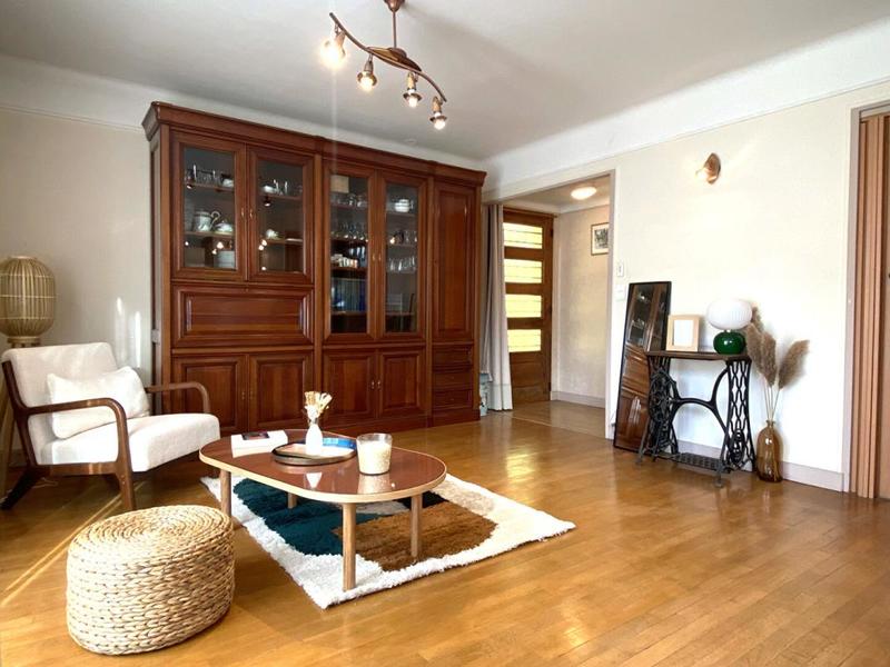 Maison - 120 m² - 8 pièces