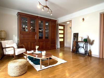 Maison - 120 m² - 8 pièces