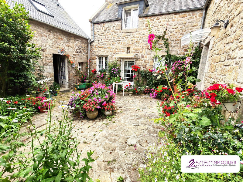 Maison ancienne - 110 m² - 5 pièces