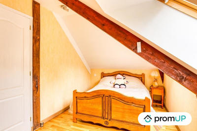 Maison traditionnelle - 145 m² - 5 pièces