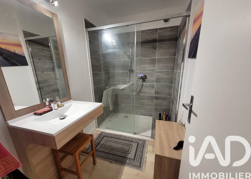 Appartement - 82 m² - 3 pièces
