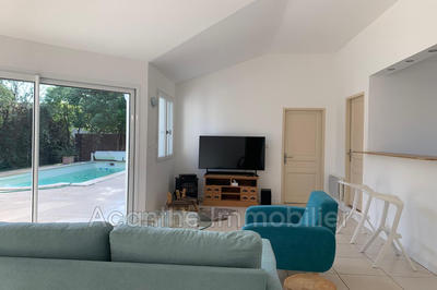 Maison - 108 m² - 4 pièces