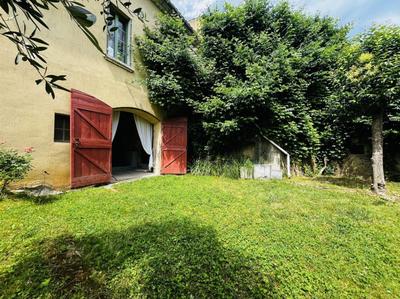 Maison de village - 90 m² - 4 pièces