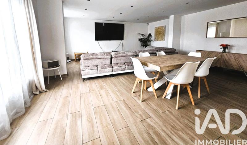 Maison - 135 m² - 6 pièces