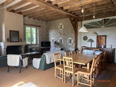 Maison - 190 m² - 8 pièces