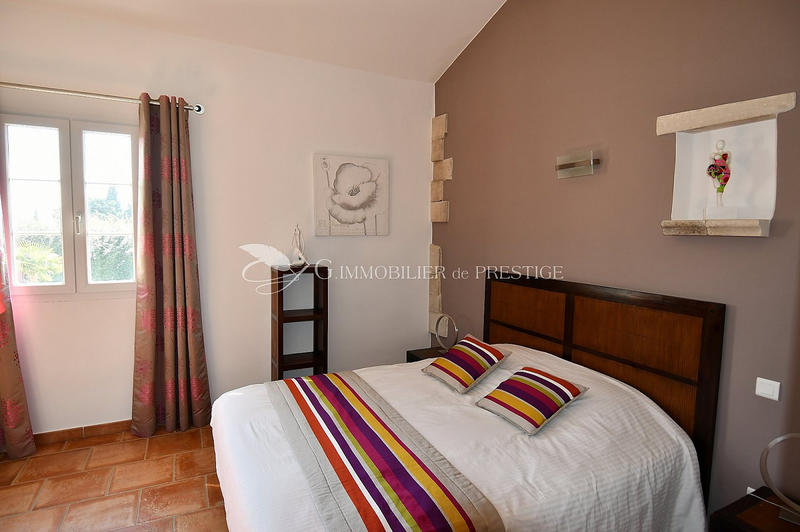 Mas - 170 m² - 7 pièces