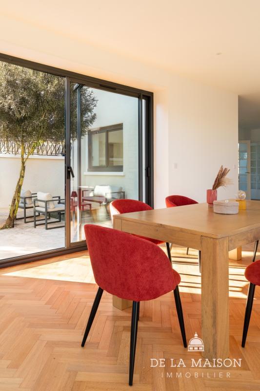 Maison - 208 m² - 8 pièces