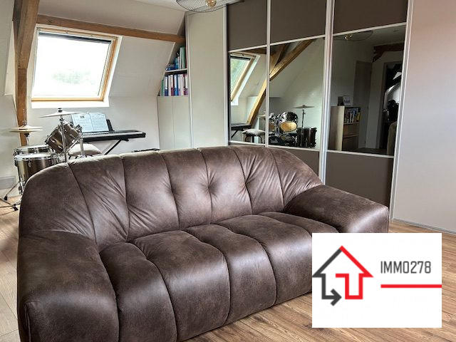 Maison - 230 m² - 7 pièces