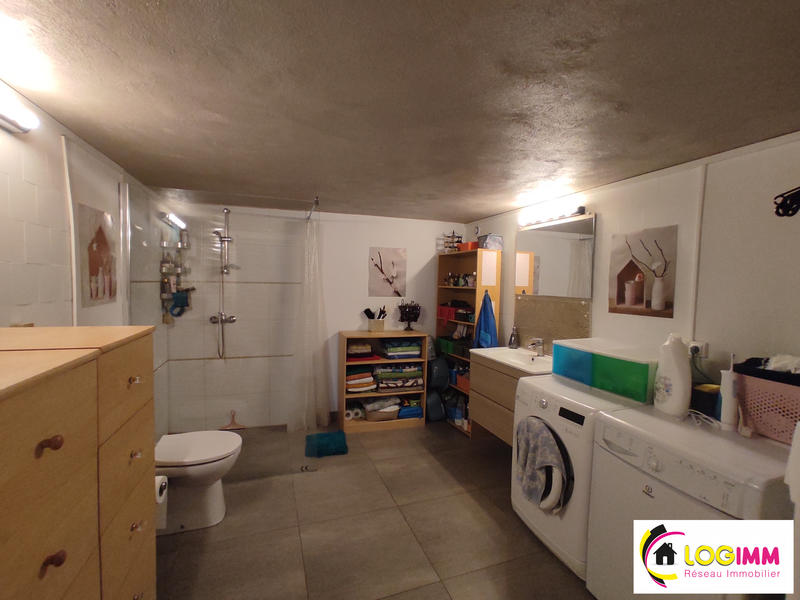 Maison - 205 m² - 7 pièces