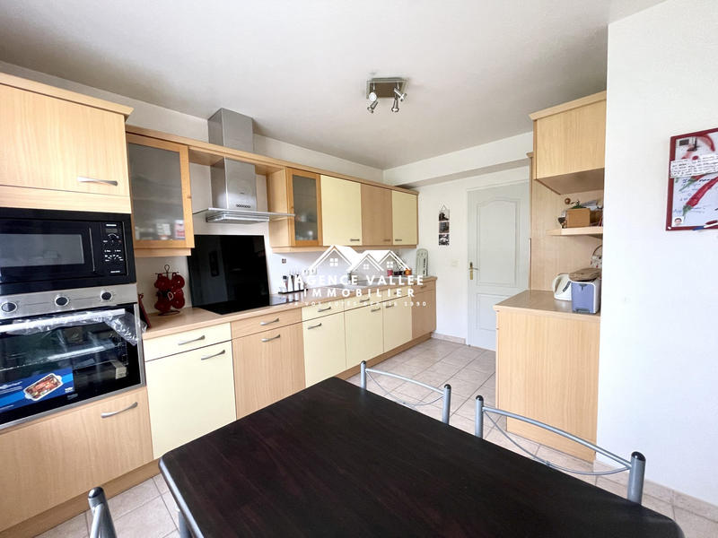 Maison - 139 m² - 7 pièces