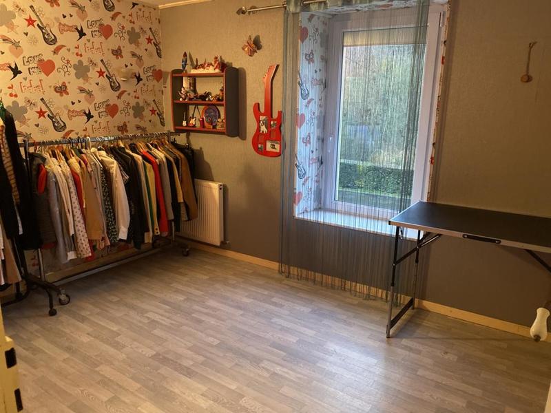 Maison - 275 m² - 12 pièces