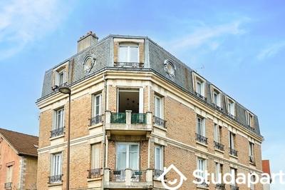 Chambre - 16 m² - 1 pièce