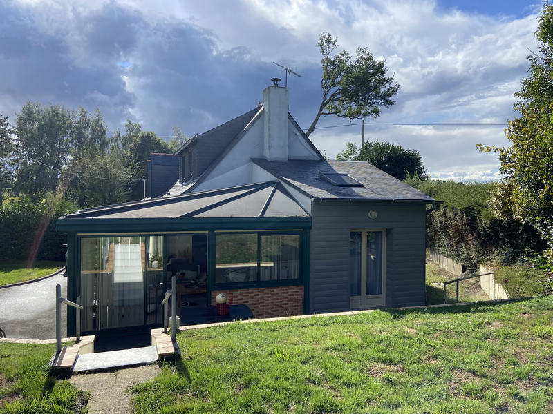 Maison - 110 m² - 4 pièces