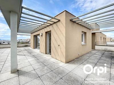 Appartement - 109 m² - 5 pièces