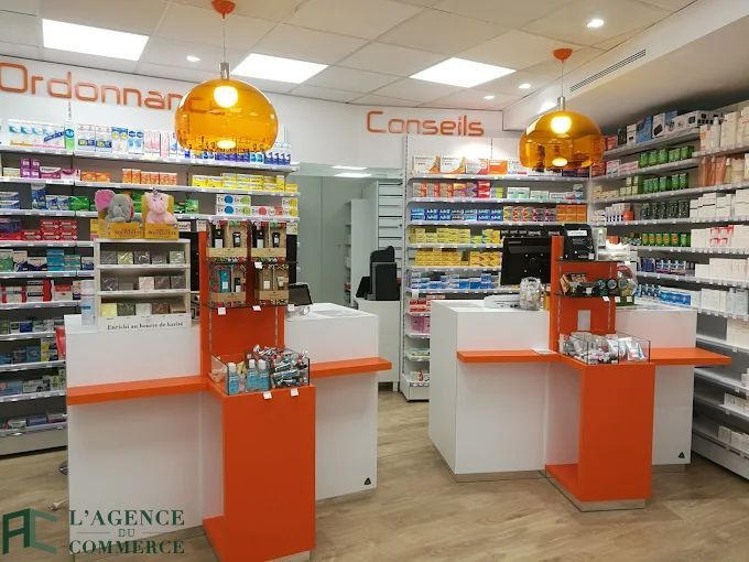 Fonds de commerce - Local commercial - 132 m²